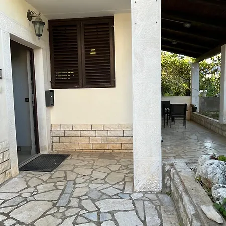 Seashell Apartment Vrsar Exterior photo