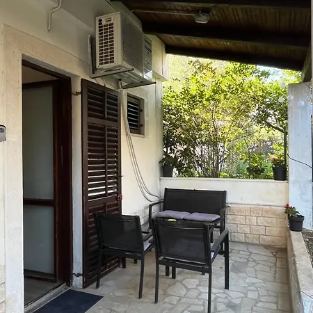 Seashell Apartment Vrsar Exterior photo