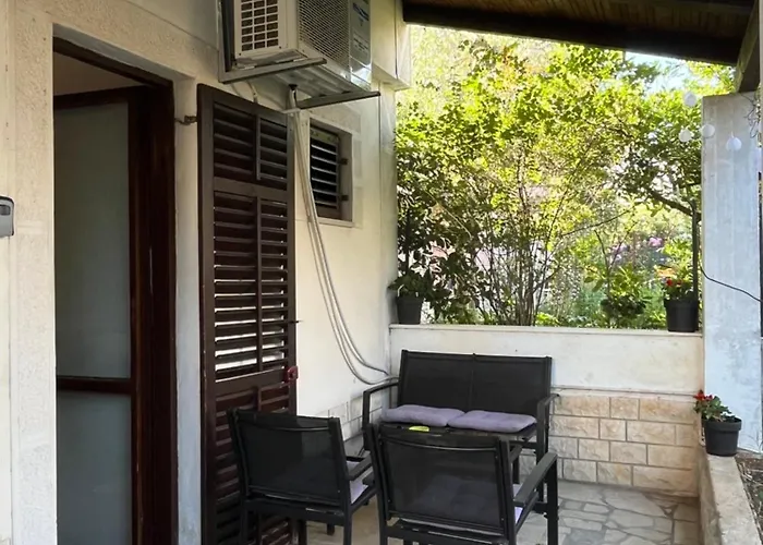 Seashell Apartment